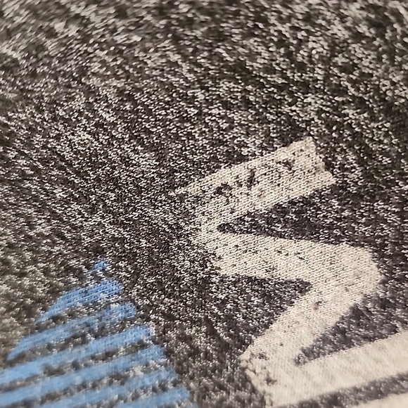 Volcom Tank - Picture 5 of 9